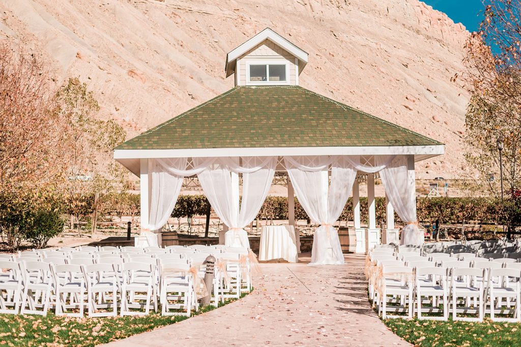 Wine Country Inn | Winery wedding venue in Palisade, Colorado featured on WED West Slope - a directory for wedding vendors.