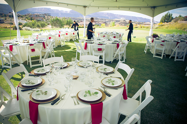 Redlands Mesa Golf Club | Wedding venue in the redlands of Grand Junction, Colorado featured on WED West Slope - a directory for wedding vendors.